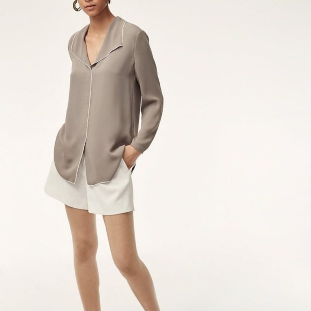Aritzia Babaton Blouse